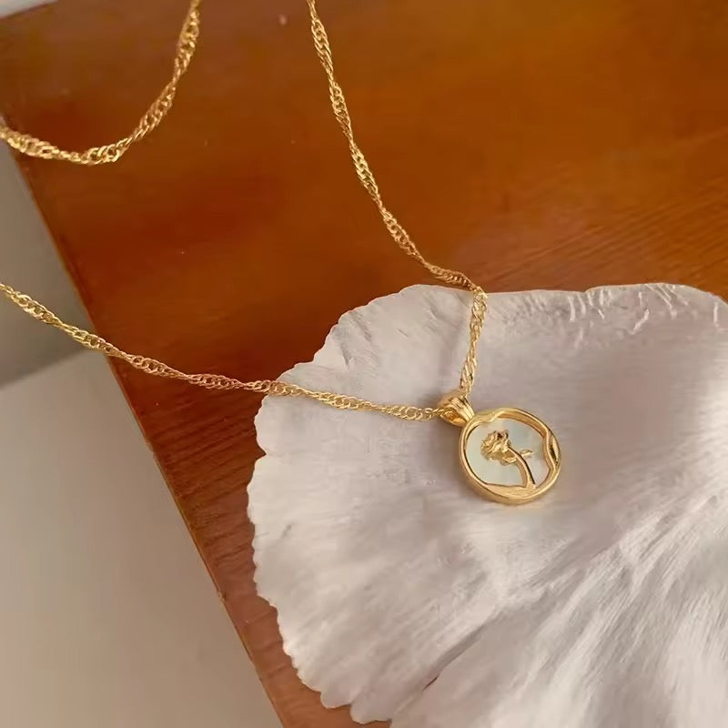 Rose Pearl Coin Necklace
