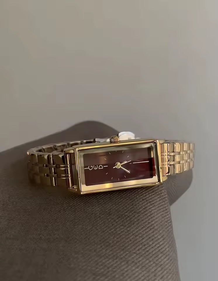 Golden Noir Rectangle Watch