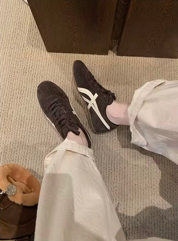 Urban Retro Sneakers