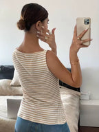 Sleeveless patterned women’s top