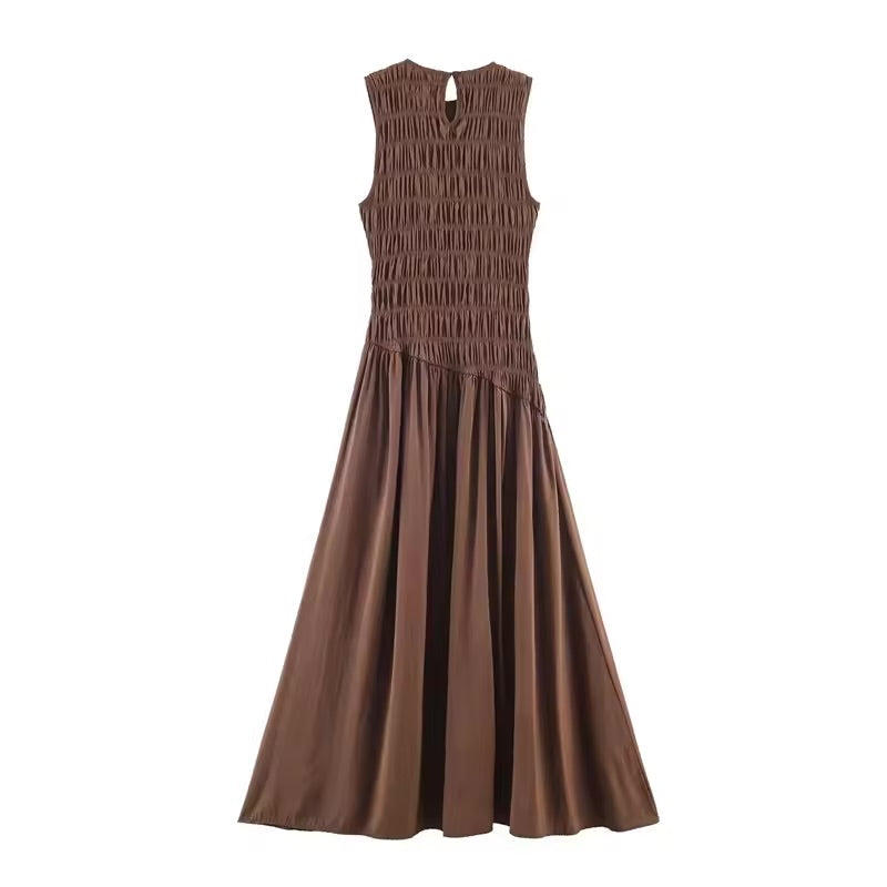 French Minimalist Midi Dress - Spring 2026 Edition