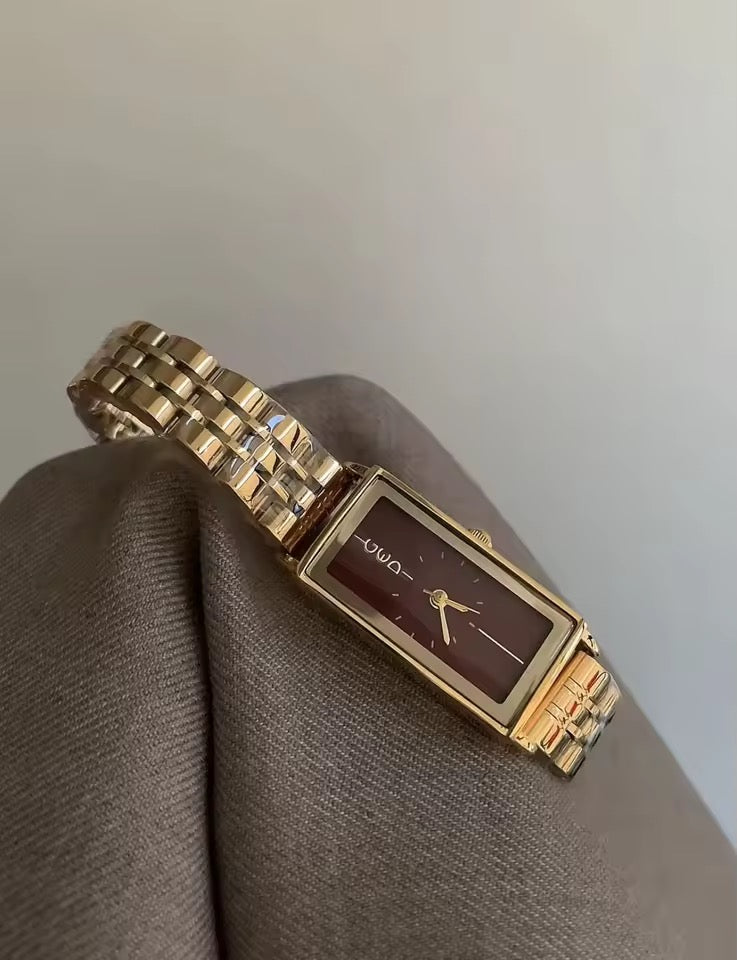 Golden Noir Rectangle Watch